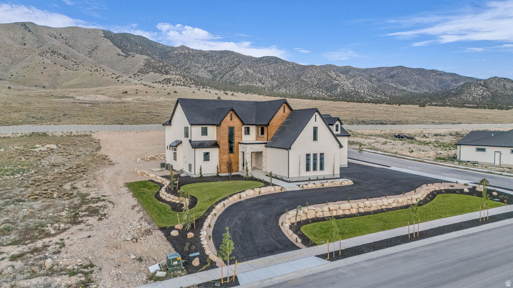 2828 N JOJO RD Eagle Mountain, UT 84005