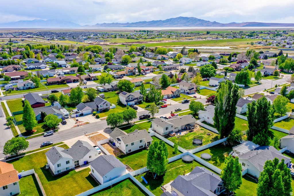 2224 W 2150 S Syracuse, UT 84075