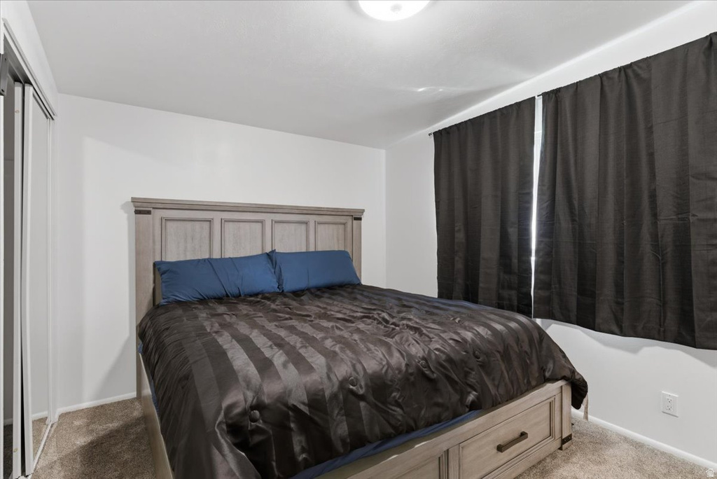 5680 S 2600 W #12 Roy, UT 84067