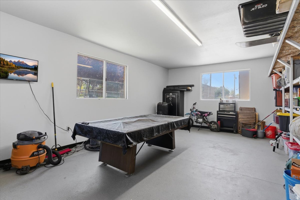 5680 S 2600 W #12 Roy, UT 84067
