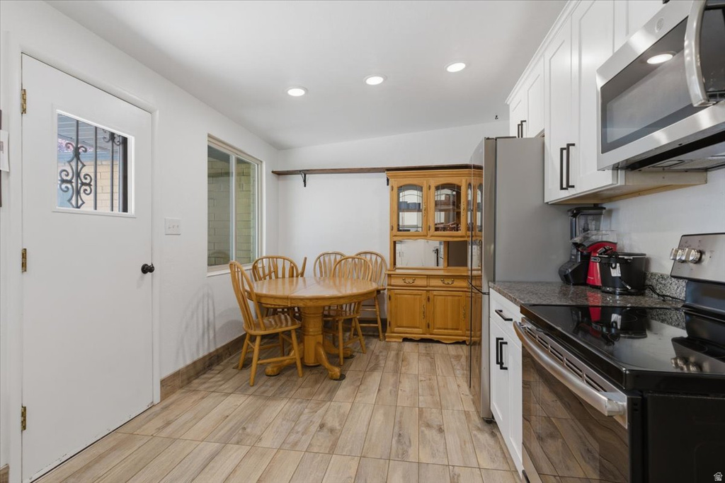 5680 S 2600 W #12 Roy, UT 84067