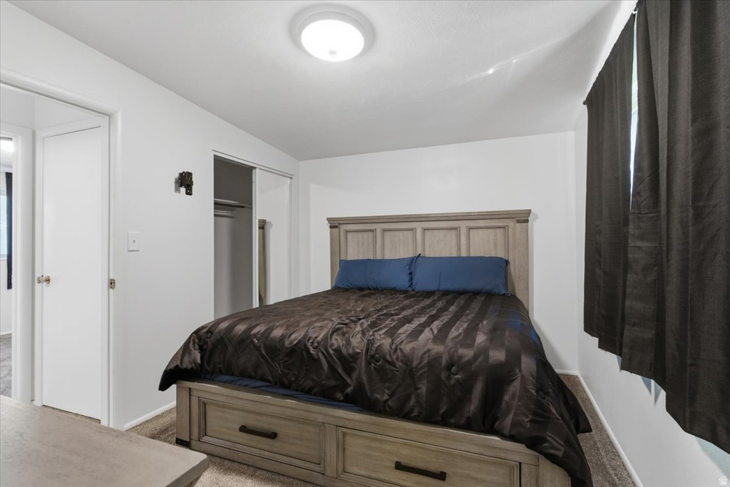 5680 S 2600 W #12 Roy, UT 84067
