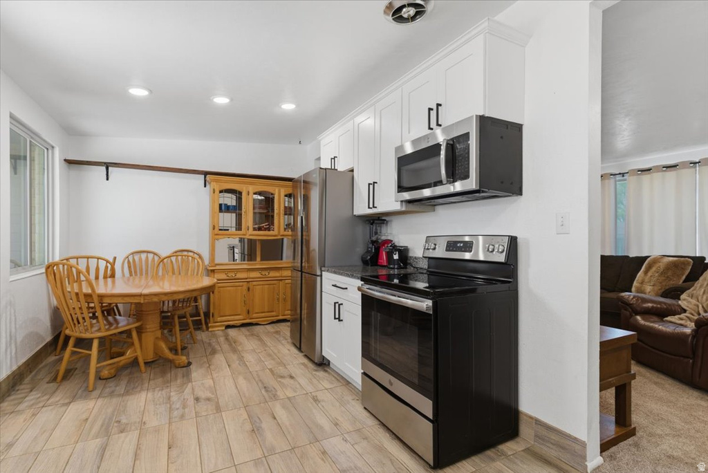 5680 S 2600 W #12 Roy, UT 84067