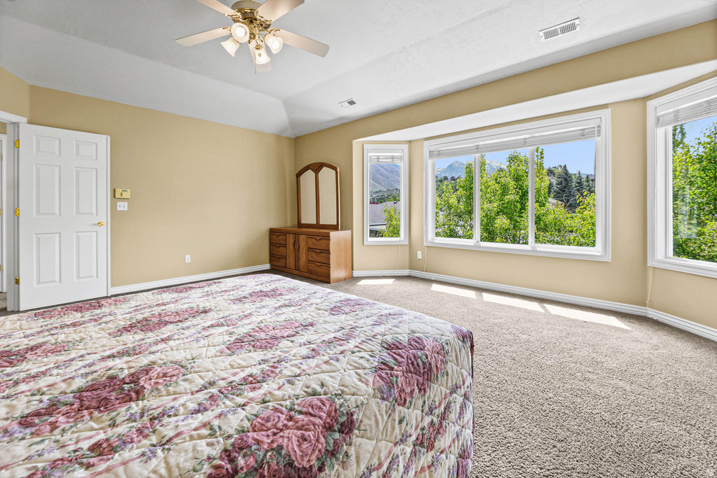 6614 LINDIE CT Salt Lake City, UT 84121