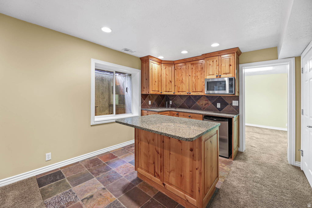6614 LINDIE CT Salt Lake City, UT 84121