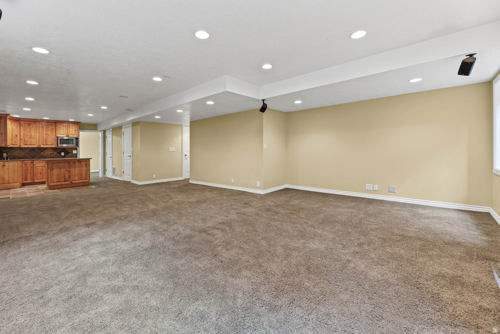 6614 LINDIE CT Salt Lake City, UT 84121