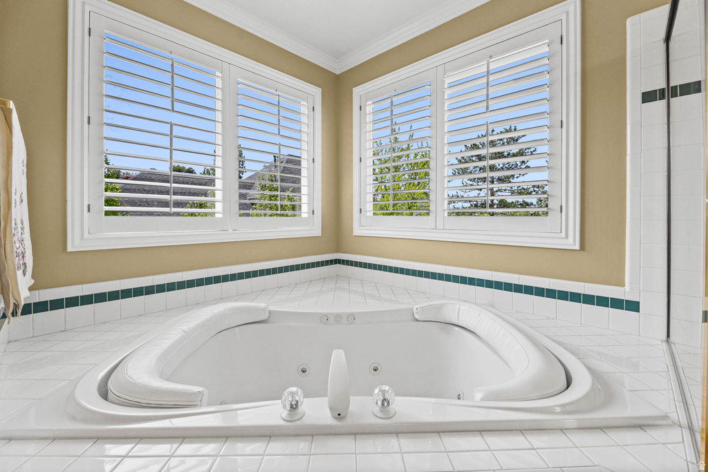 6614 LINDIE CT Salt Lake City, UT 84121