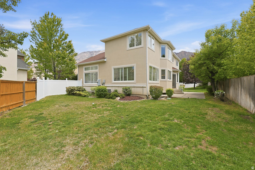 6614 LINDIE CT Salt Lake City, UT 84121