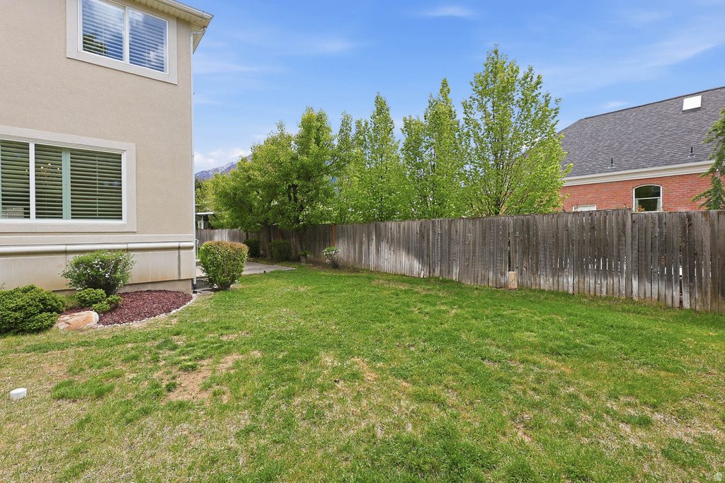 6614 LINDIE CT Salt Lake City, UT 84121