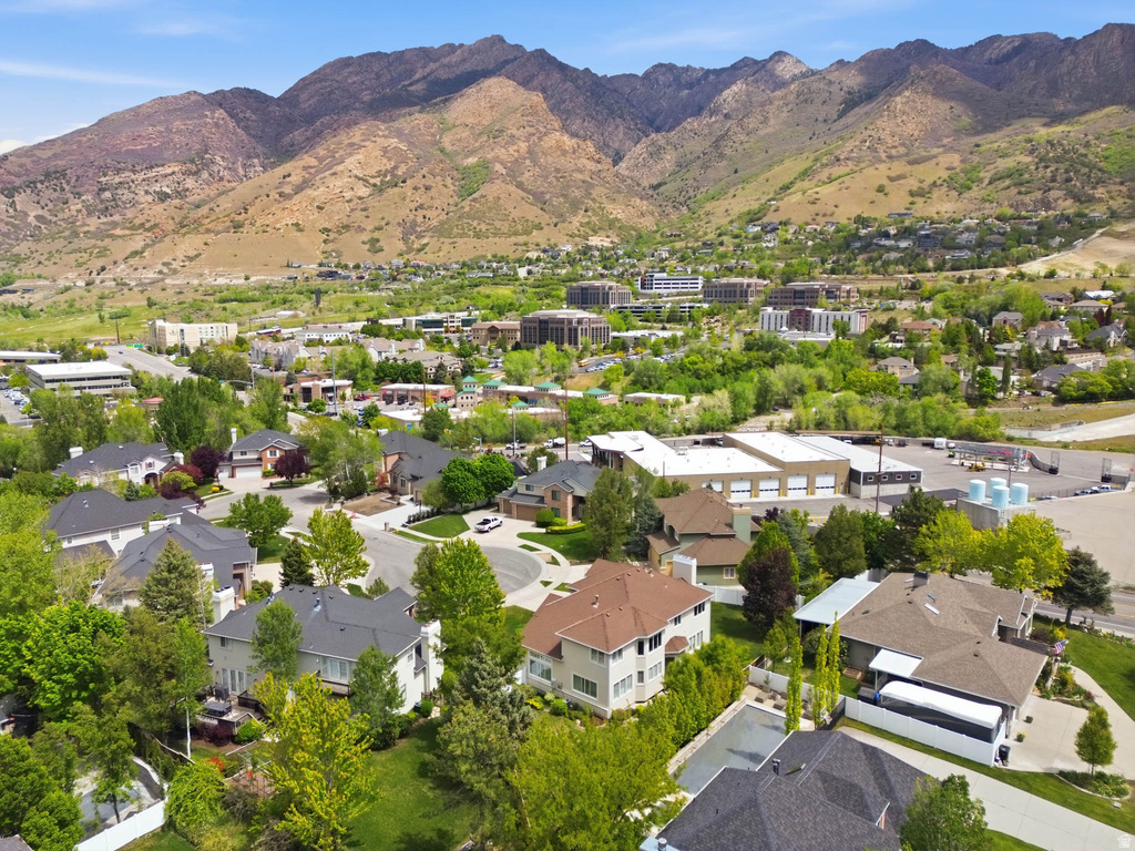 6614 LINDIE CT Salt Lake City, UT 84121