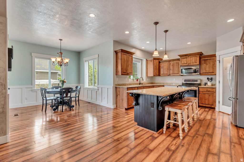 151 S 650 E Salem, UT 84653