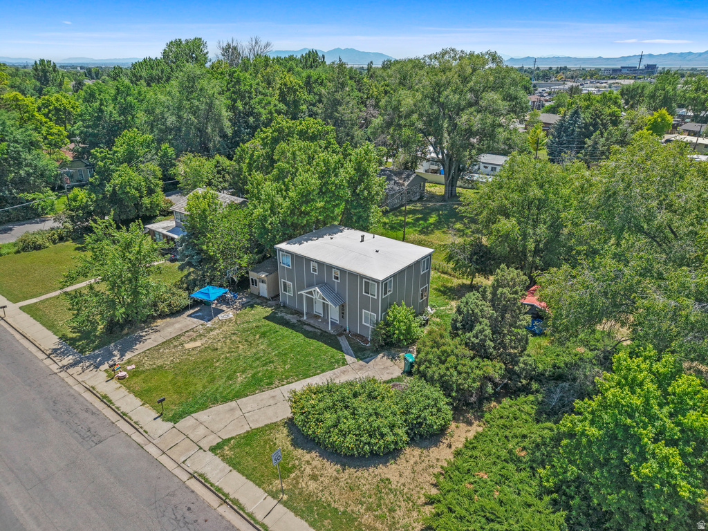 60 S WHITESIDE ST Layton, UT 84041