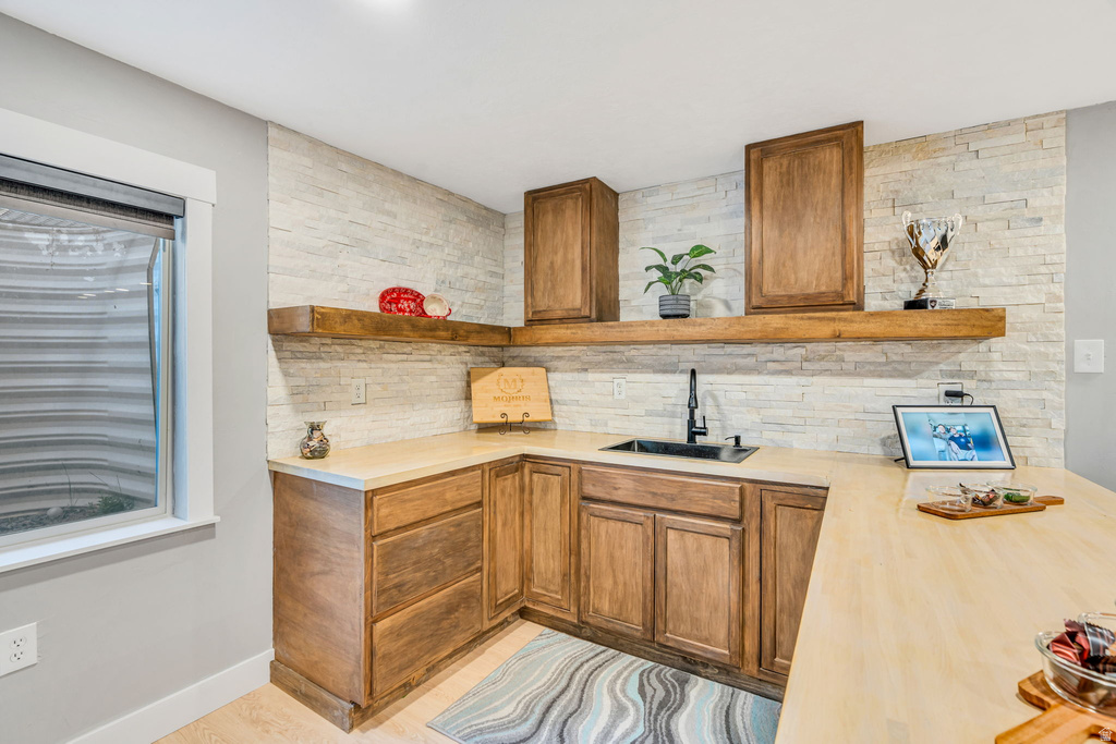 2454 E OX YOKE DR Eagle Mountain, UT 84005