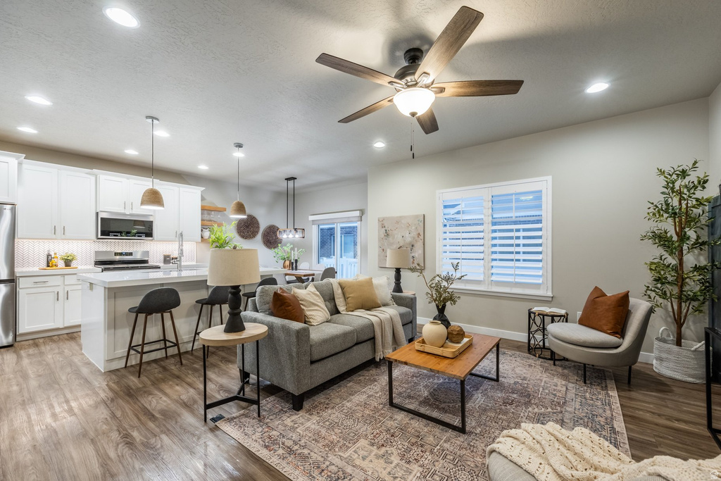 727 W 12260 S Draper, UT 84020