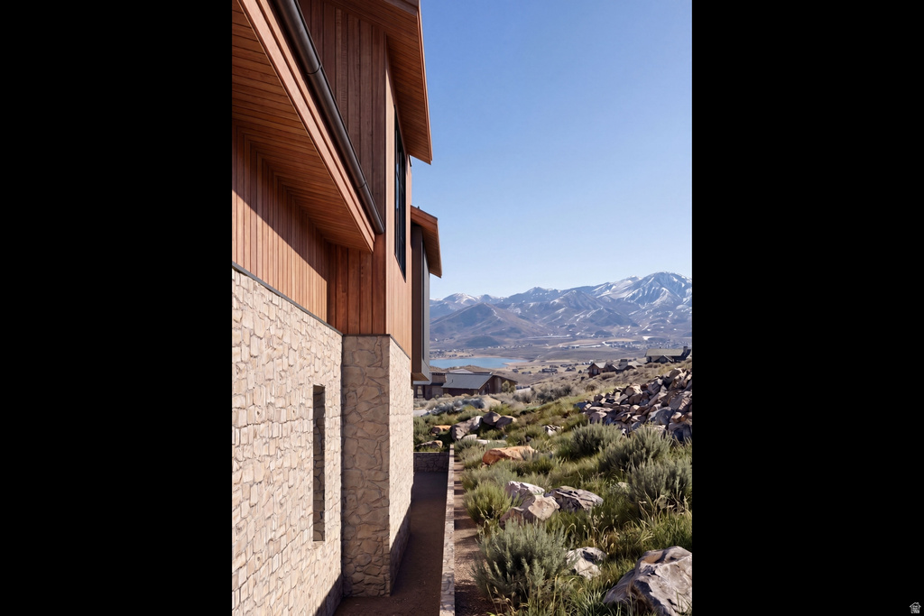 11425 N SOARING HAWK LN Hideout, UT 84036