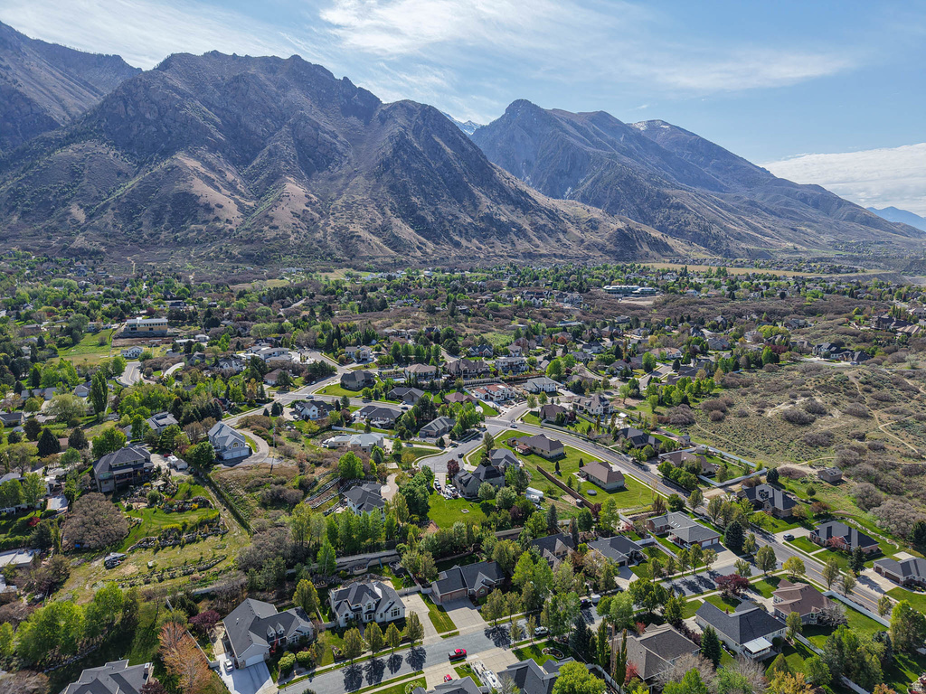 355 S WOOD DR Alpine, UT 84004