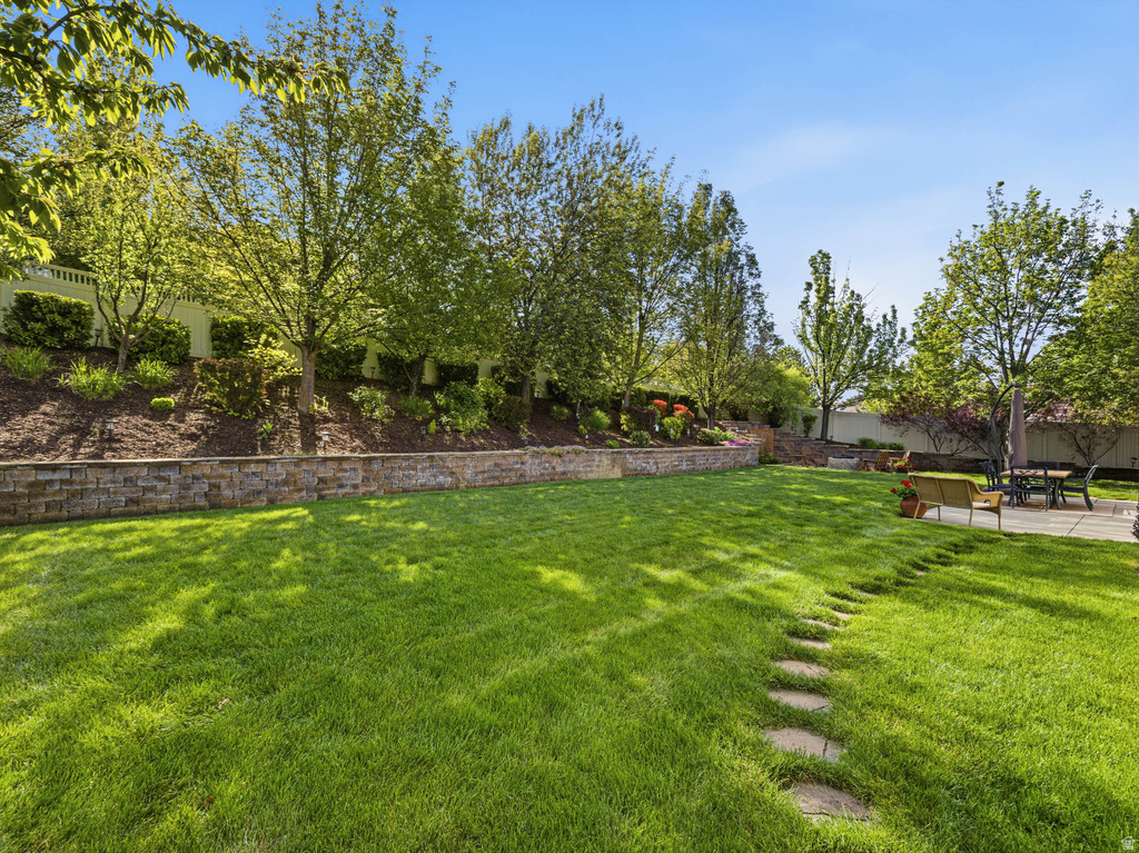 355 S WOOD DR Alpine, UT 84004