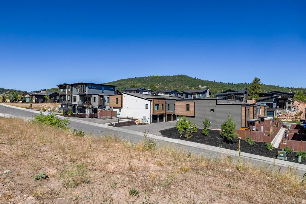 4033 W DISCOVERY WAY #323 Park City, UT 84098