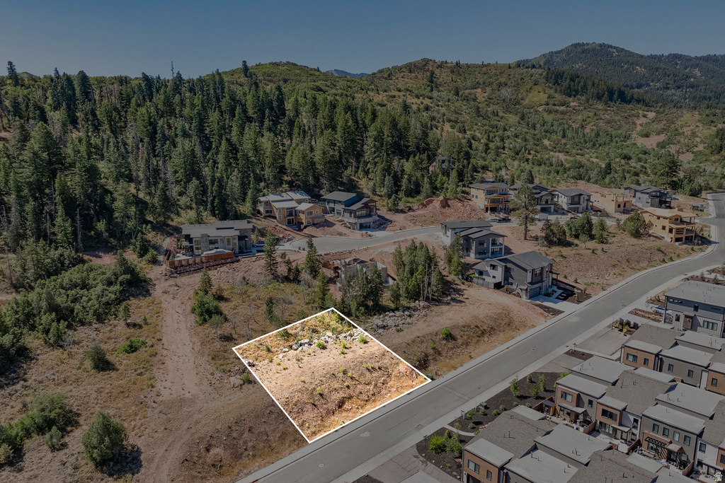 4033 W DISCOVERY WAY #323 Park City, UT 84098