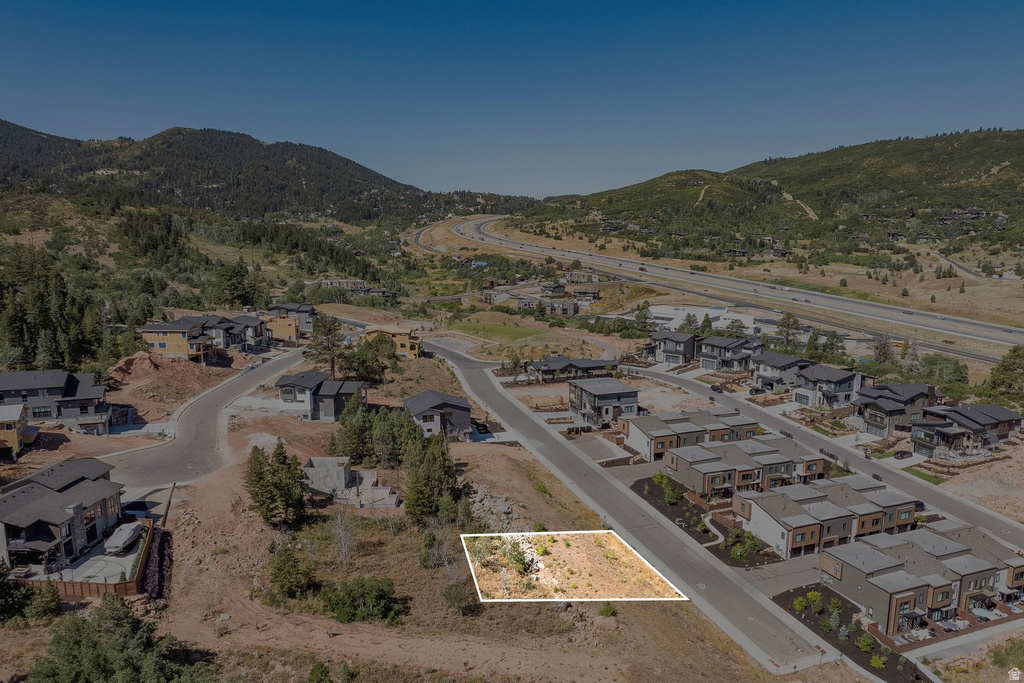 4033 W DISCOVERY WAY #323 Park City, UT 84098