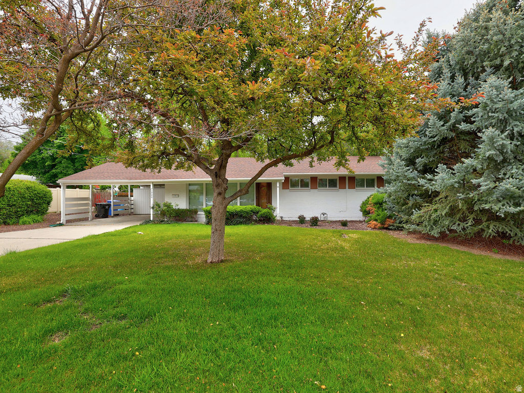 1740 E SOUTHMOOR DR Salt Lake City, UT 84117