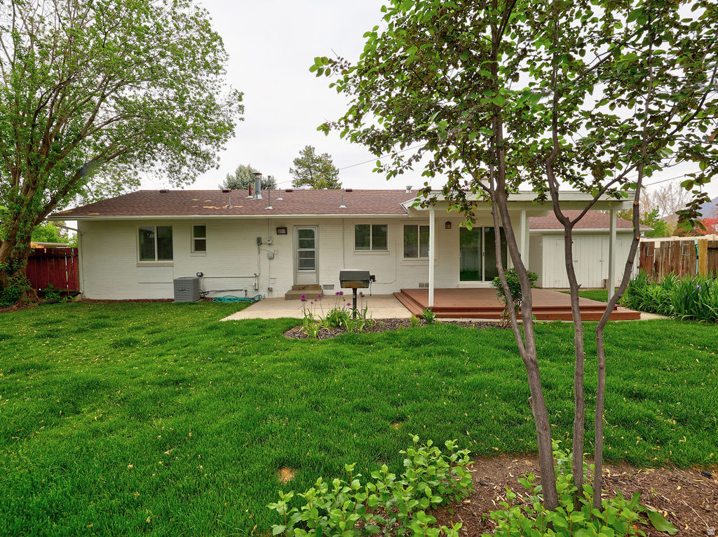 1740 E SOUTHMOOR DR Salt Lake City, UT 84117