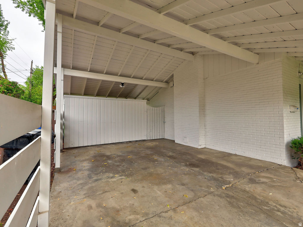 1740 E SOUTHMOOR DR Salt Lake City, UT 84117