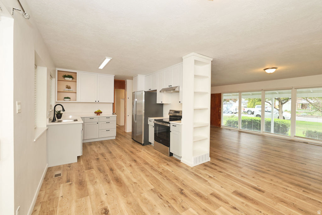 1740 E SOUTHMOOR DR Salt Lake City, UT 84117