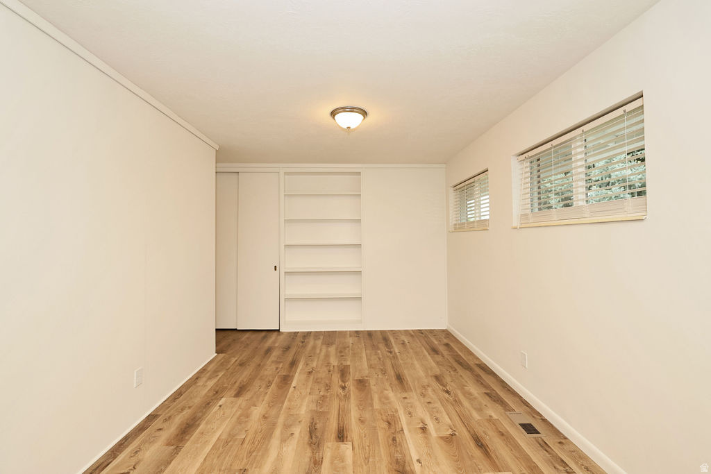 1740 E SOUTHMOOR DR Salt Lake City, UT 84117