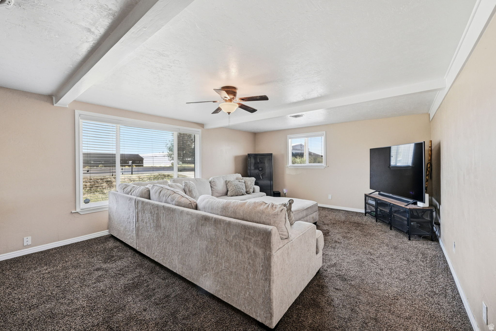2036 W 1800 N Farr West, UT 84404