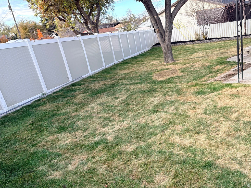 7408 S RAMANEE DR Midvale, UT 84047