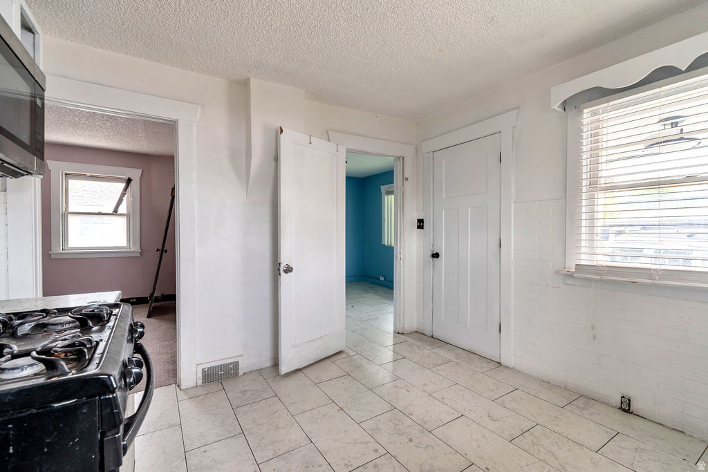 47 E FORBUSH AVE Midvale, UT 84047
