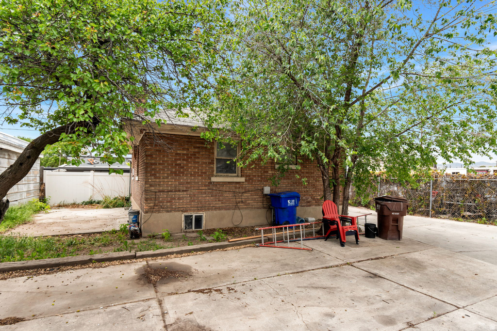 47 E FORBUSH AVE Midvale, UT 84047