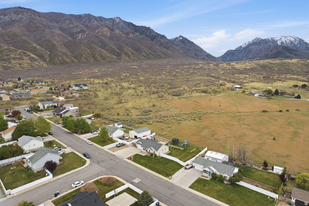 496 E 610 S Santaquin, UT 84655