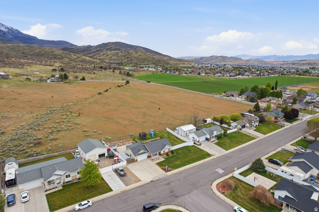 496 E 610 S Santaquin, UT 84655