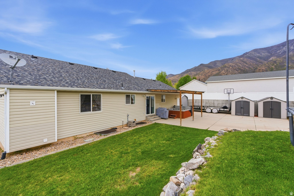 496 E 610 S Santaquin, UT 84655