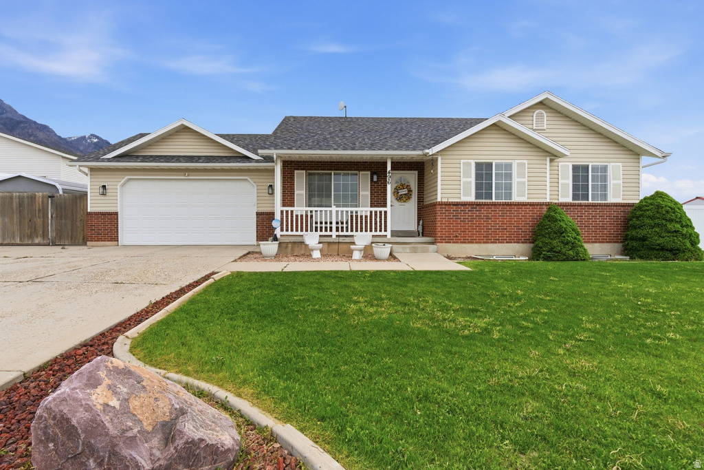 496 E 610 S Santaquin, UT 84655