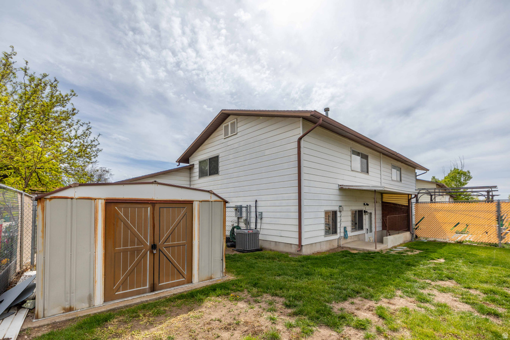 3624 W 4650 S Roy, UT 84067