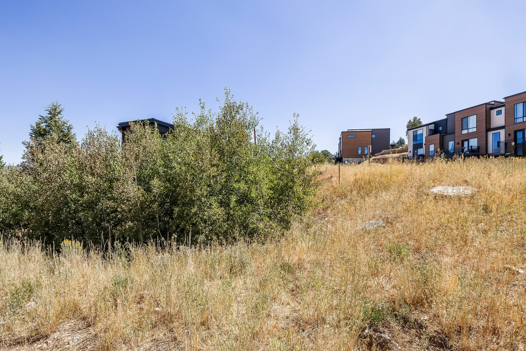 4388 W DISCOVERY WAY #205 Park City, UT 84098