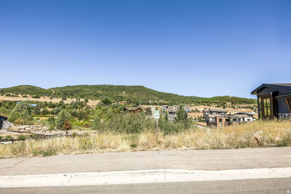 4388 W DISCOVERY WAY #205 Park City, UT 84098