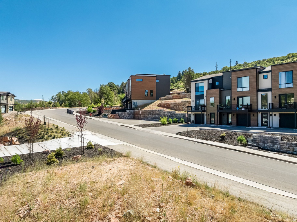 4388 W DISCOVERY WAY #205 Park City, UT 84098