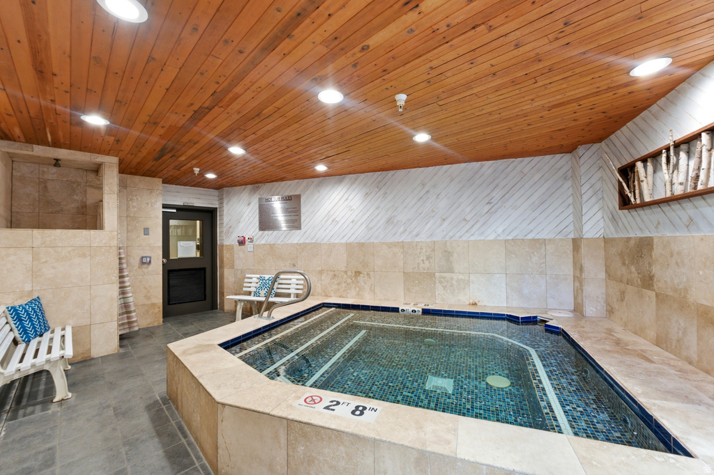 1940 PROSPECTOR AVE #423 Park City, UT 84060