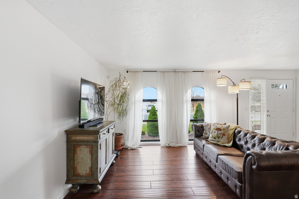 3063 W WINCHESTER DR West Valley City, UT 84119
