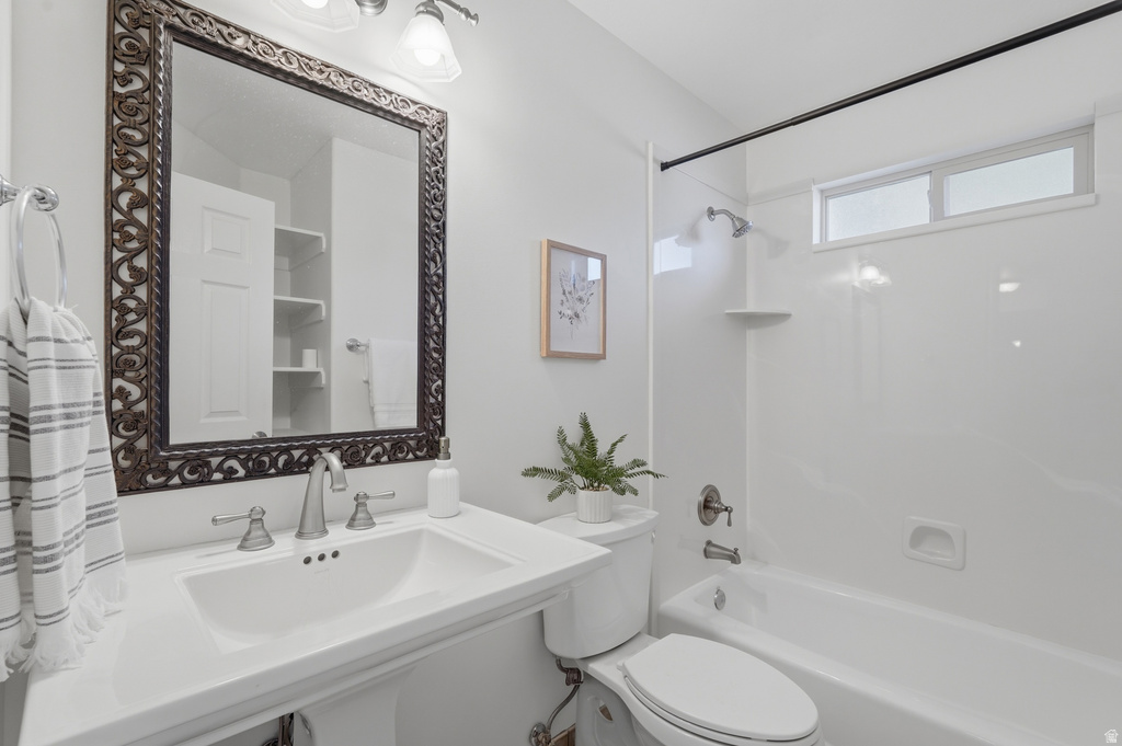 1665 E 1300 N Layton, UT 84040