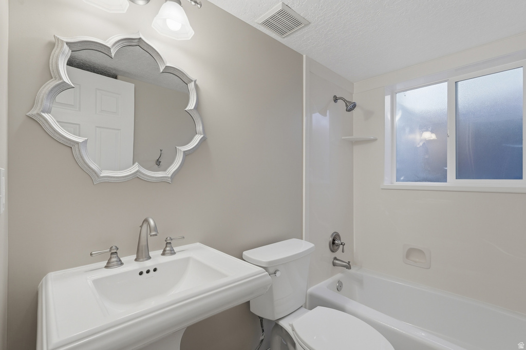 1665 E 1300 N Layton, UT 84040