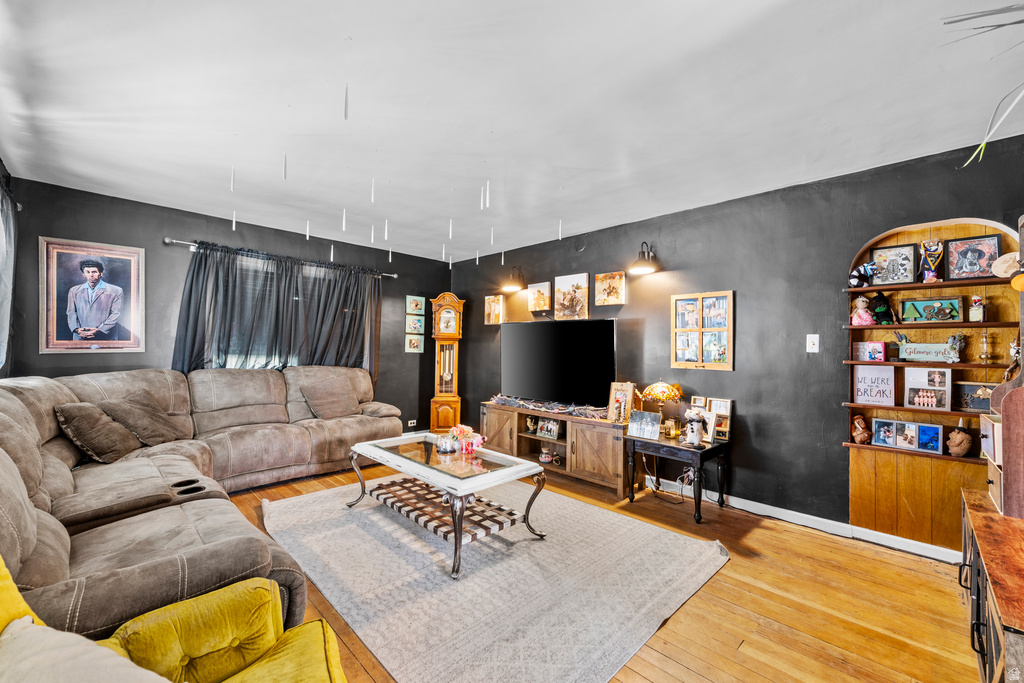 71 W 300 S Clarkston, UT 84305