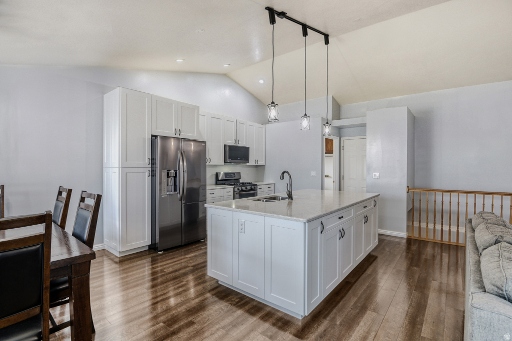 6456 S MOUNT WHITNEY LN Salt Lake City, UT 84118