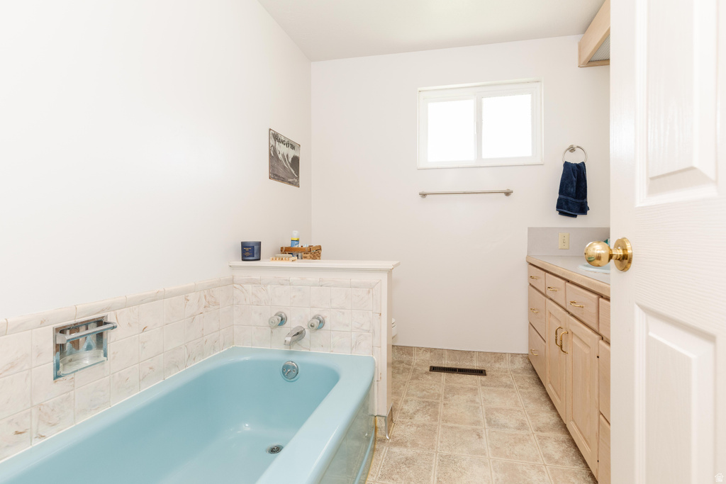 4302 S 2325 W Roy, UT 84067
