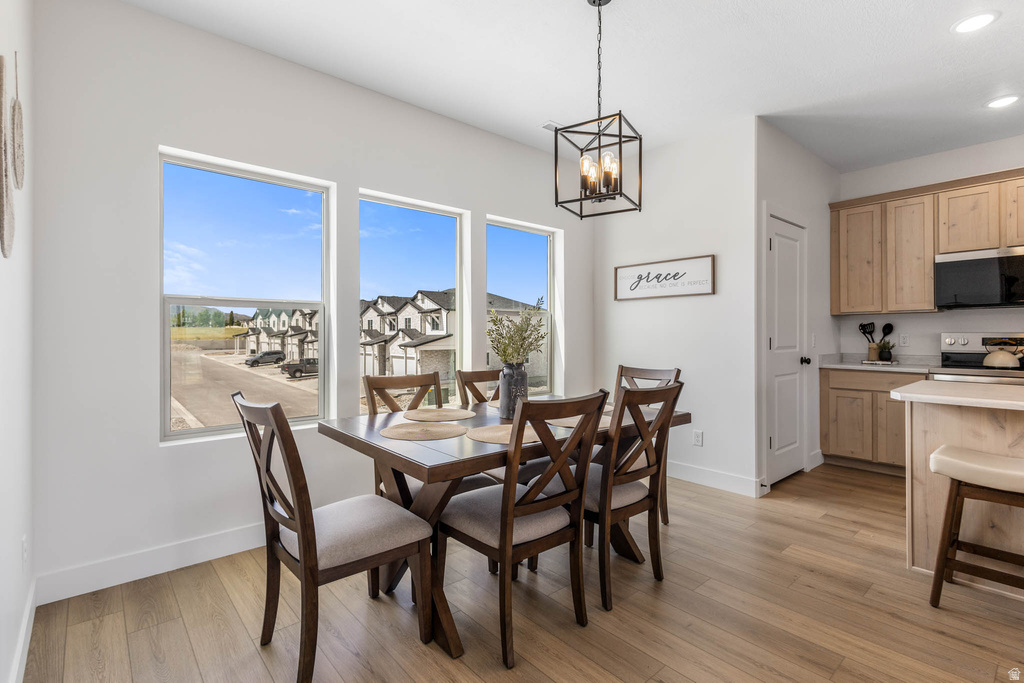 646 W CAROLES WAY ##5 Tooele, UT 84074