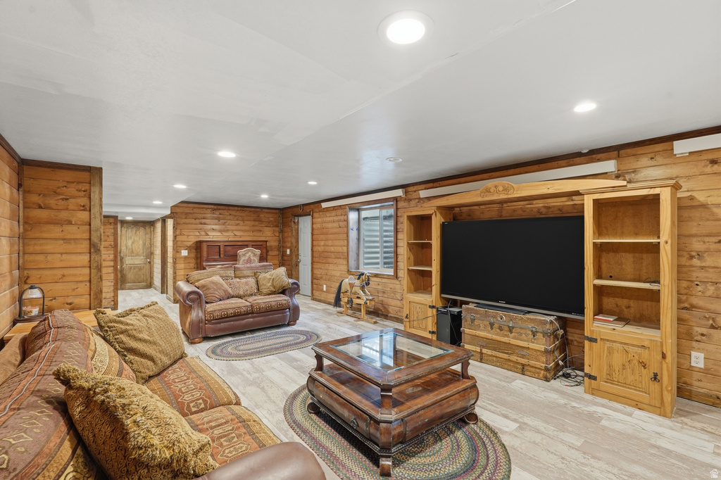 9317 N SUNSET DR Thatcher, UT 84337
